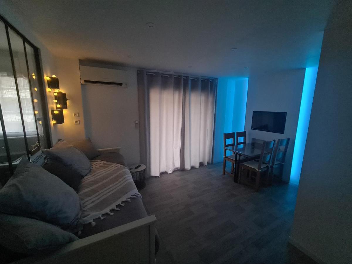Appartement Mediterranee 150M De La Plage Canet-en-Roussillon Esterno foto