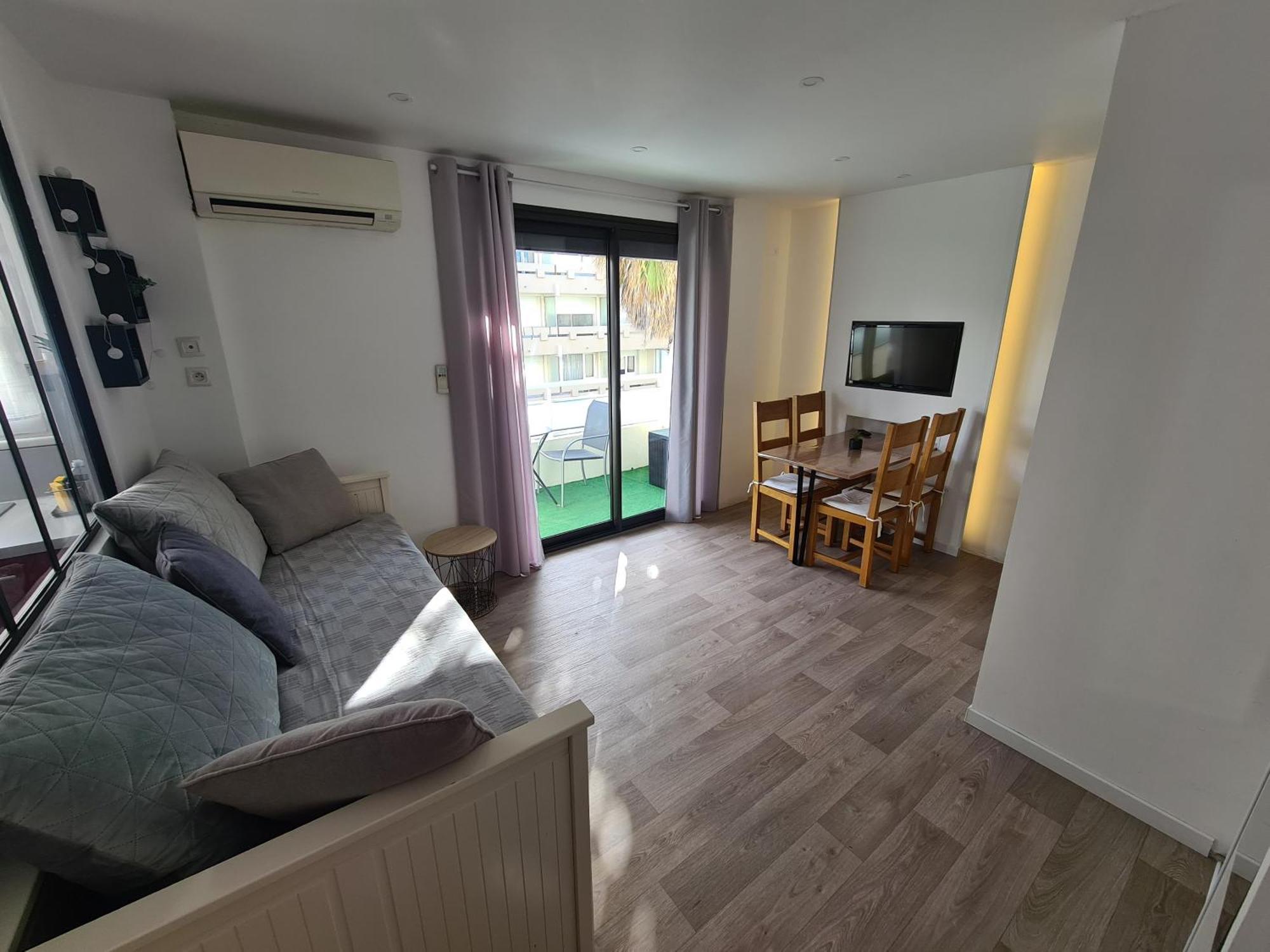 Appartement Mediterranee 150M De La Plage Canet-en-Roussillon Esterno foto